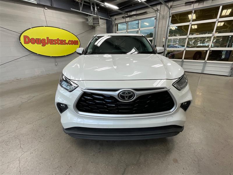 2021 TOYOTA HIGHLANDER LE