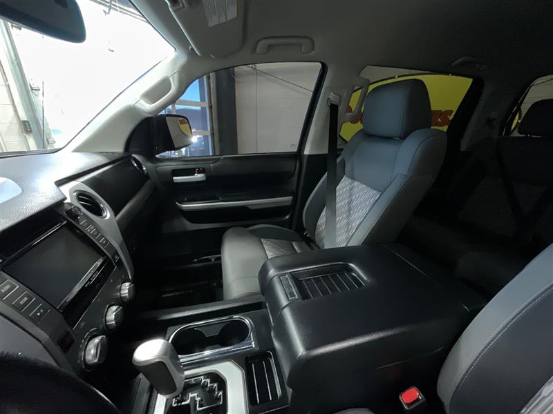 2019 TOYOTA TUNDRA SR5