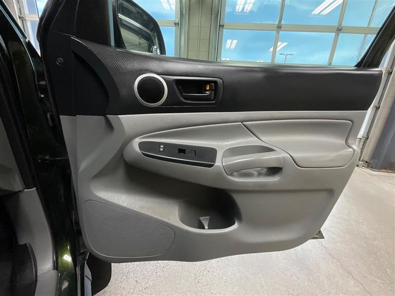 2013 TOYOTA TACOMA PRERUNNER