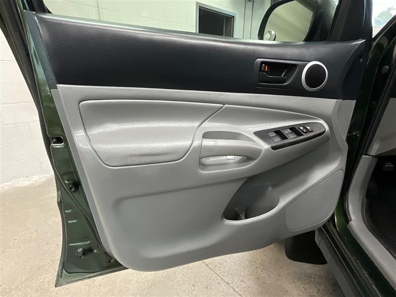 2013 TOYOTA TACOMA PRERUNNER