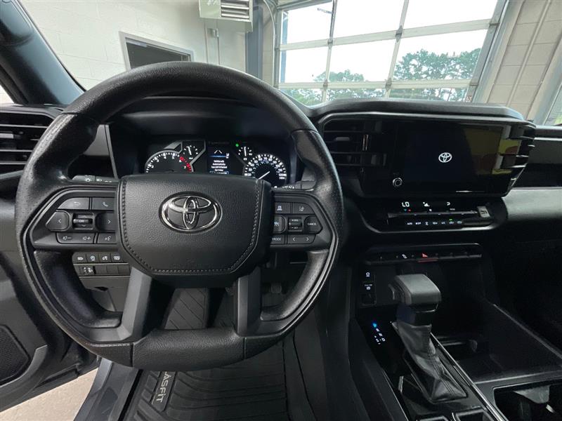 2025 TOYOTA TUNDRA SR
