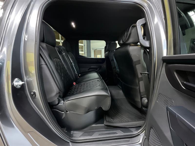 2025 TOYOTA TUNDRA SR
