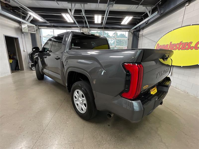 2025 TOYOTA TUNDRA SR
