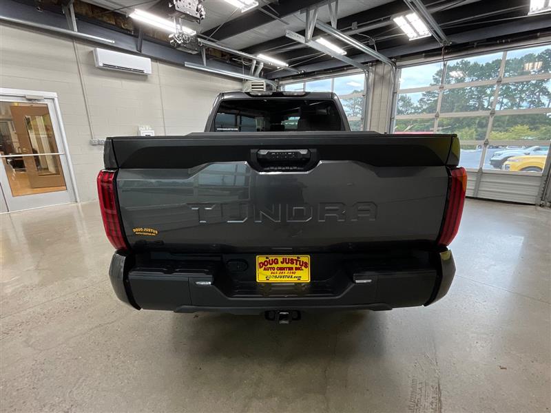 2025 TOYOTA TUNDRA SR