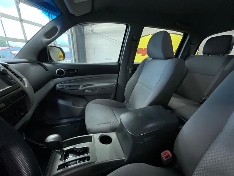 2013 TOYOTA TACOMA 