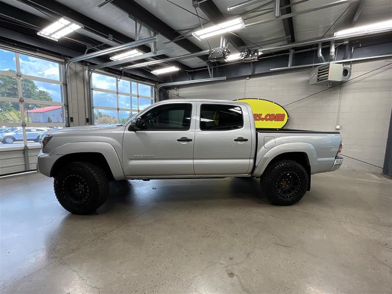 2013 TOYOTA TACOMA 