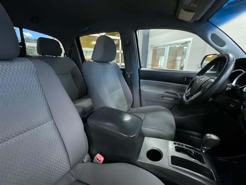 2013 TOYOTA TACOMA 