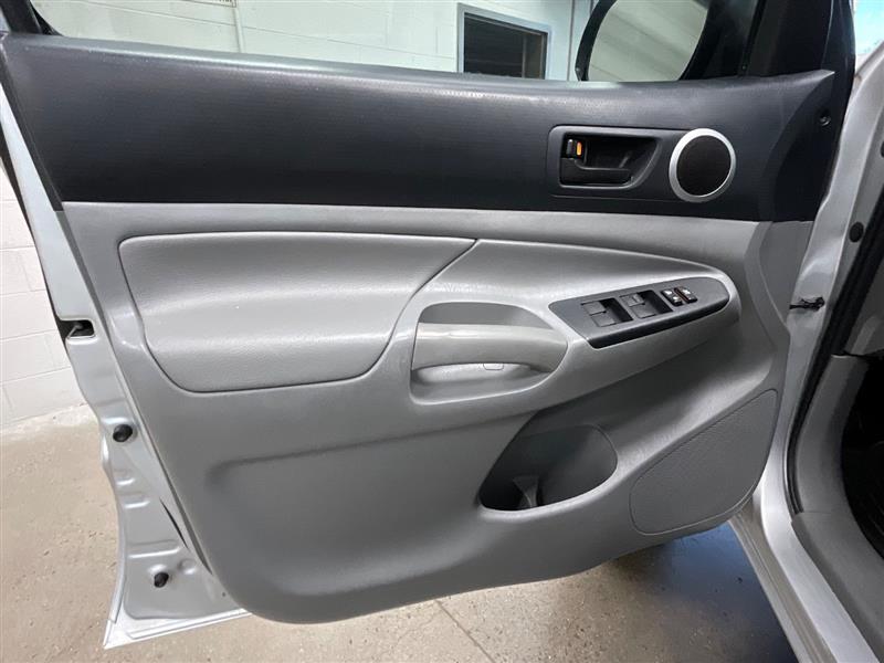 2013 TOYOTA TACOMA 