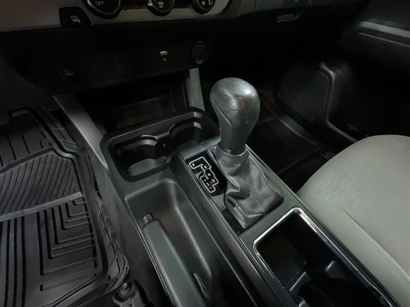 2019 TOYOTA TACOMA SR