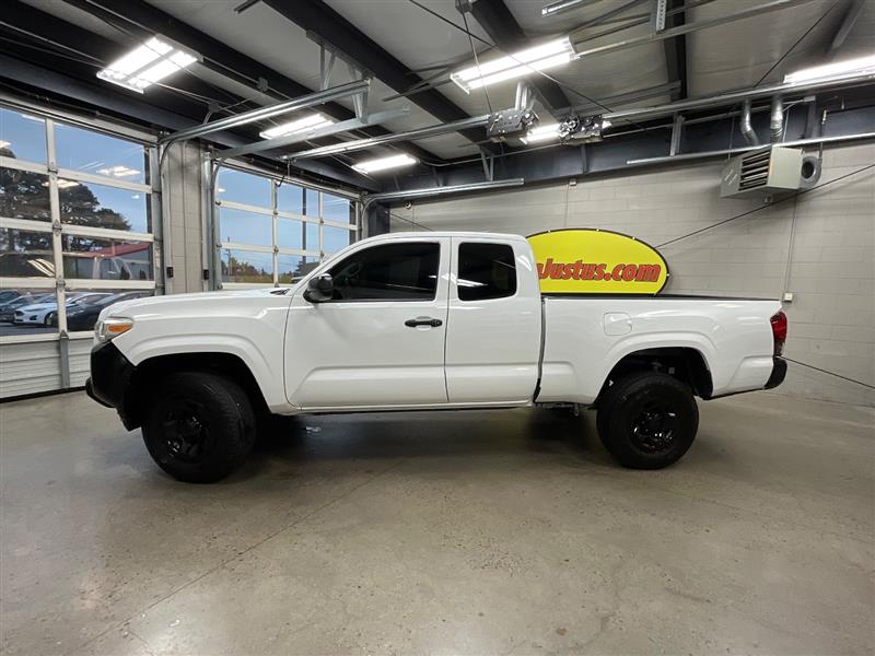 2019 TOYOTA TACOMA SR