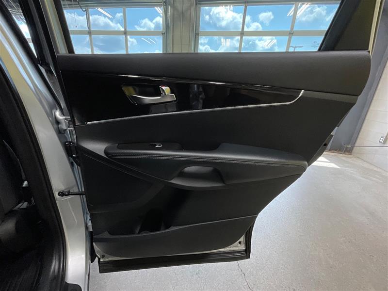 2019 KIA SORENTO L