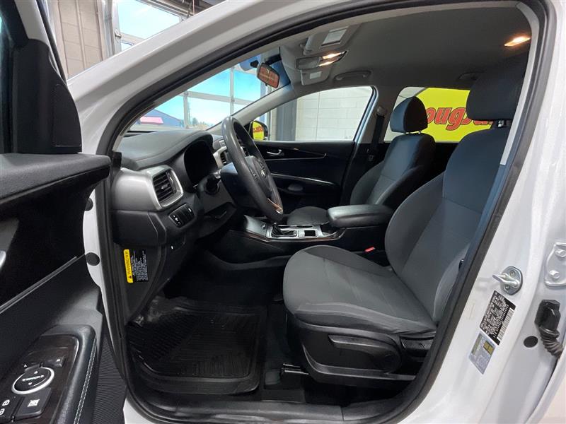 2018 KIA SORENTO LX