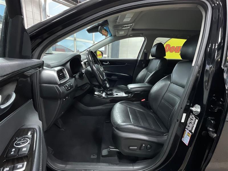 2020 KIA SORENTO EX V6