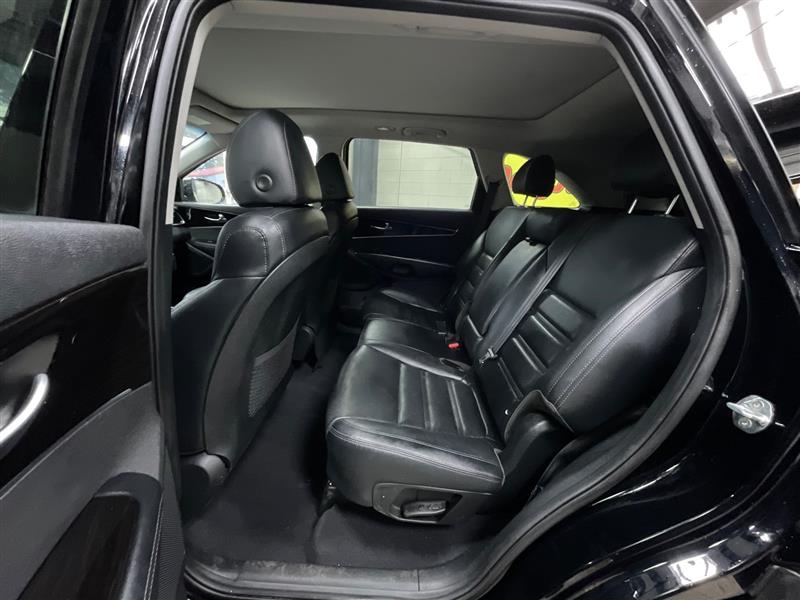2020 KIA SORENTO EX V6