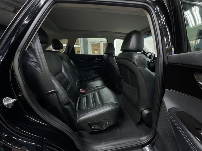2020 KIA SORENTO EX V6