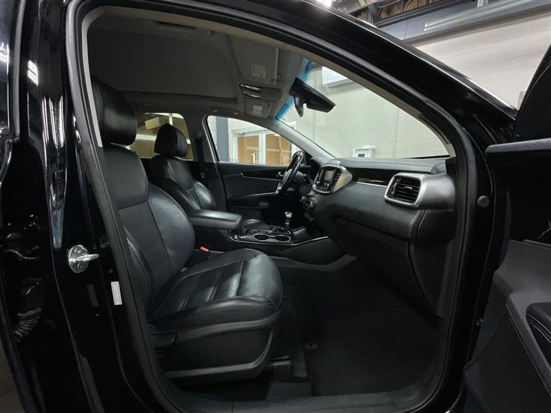 2020 KIA SORENTO EX V6