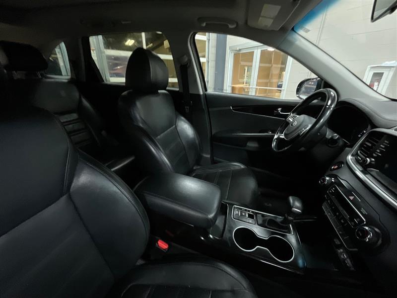 2020 KIA SORENTO EX V6