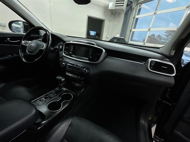 2020 KIA SORENTO EX V6