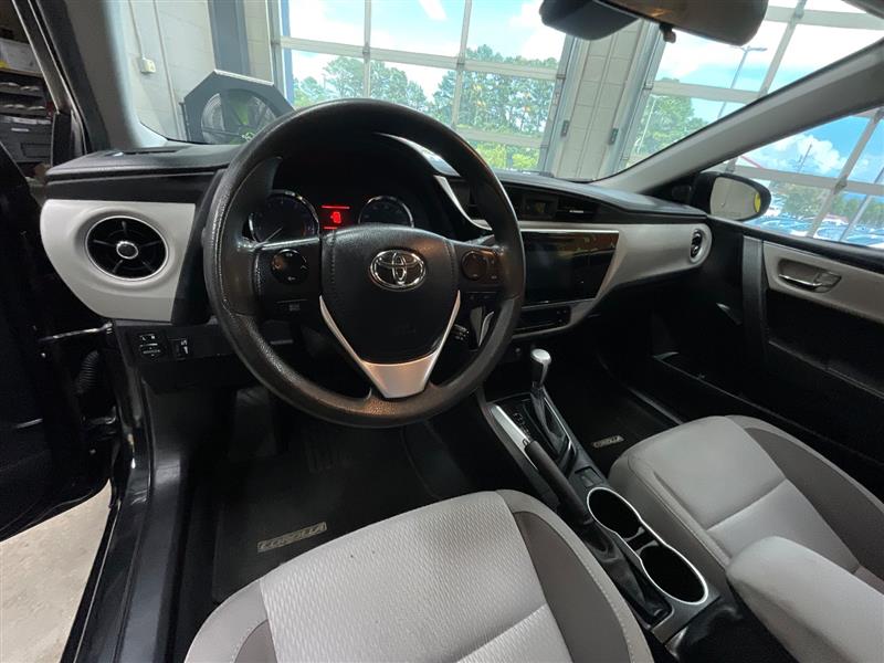 2019 TOYOTA COROLLA LE