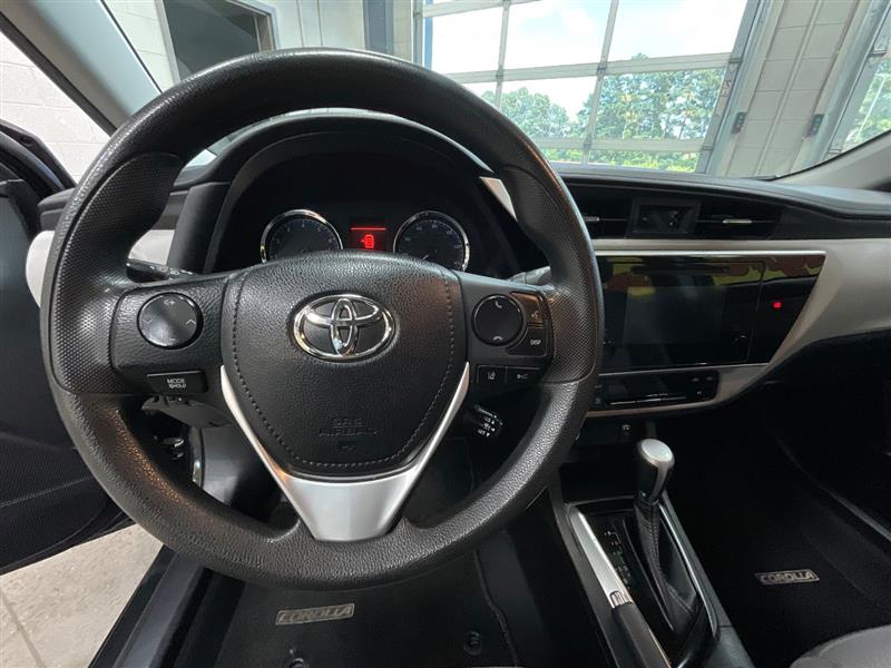 2019 TOYOTA COROLLA LE