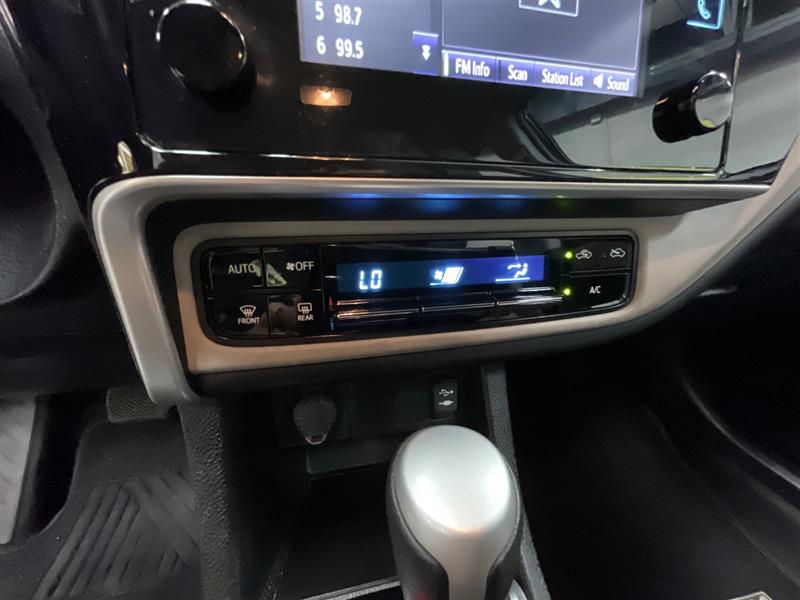 2019 TOYOTA COROLLA LE