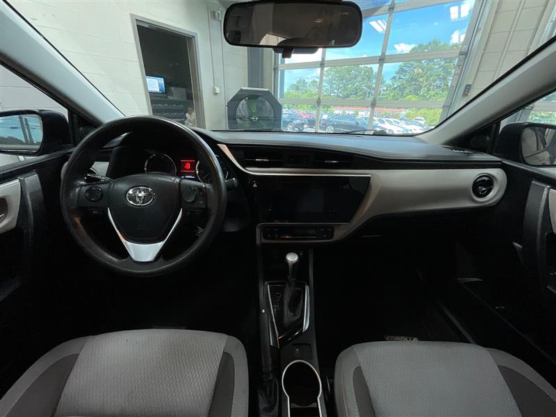 2019 TOYOTA COROLLA LE