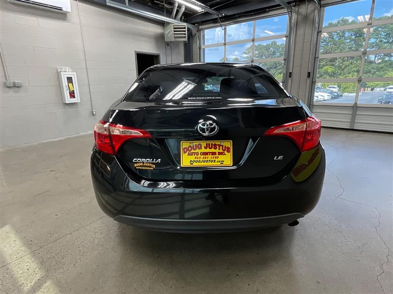 2019 TOYOTA COROLLA LE