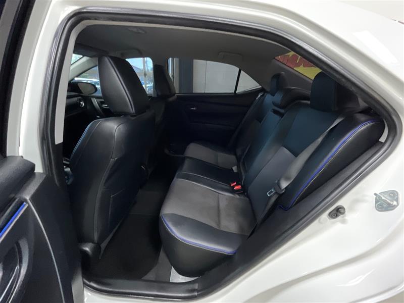 2019 TOYOTA COROLLA SE