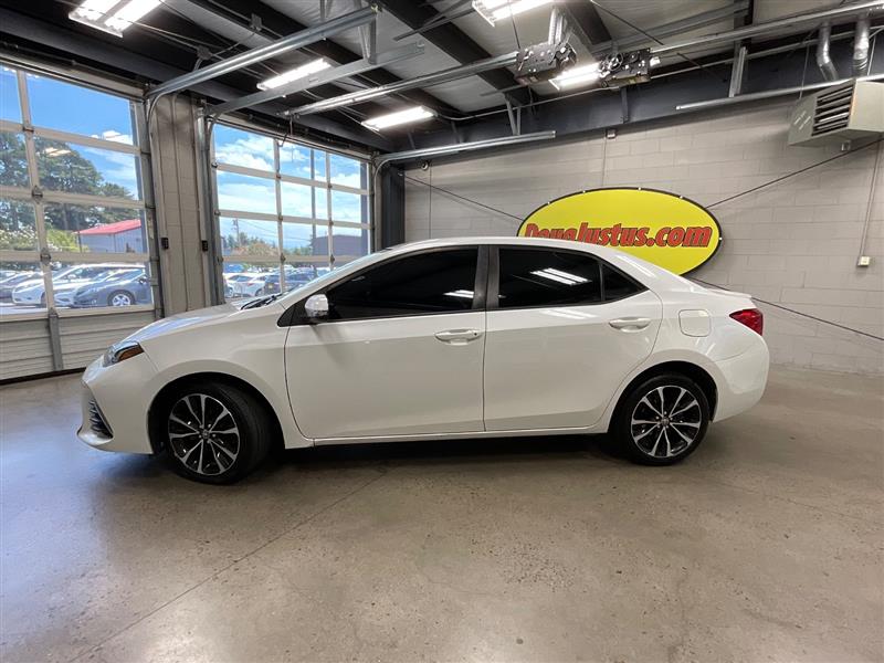 2019 TOYOTA COROLLA SE