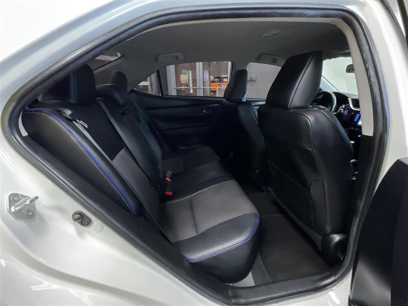2019 TOYOTA COROLLA SE