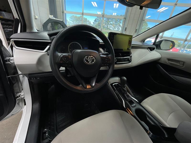 2022 TOYOTA COROLLA LE