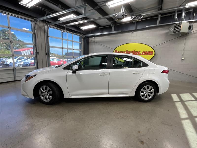 2022 TOYOTA COROLLA LE
