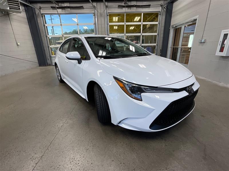 2022 TOYOTA COROLLA LE