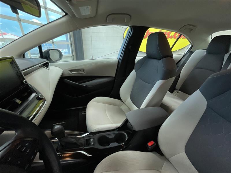 2022 TOYOTA COROLLA LE