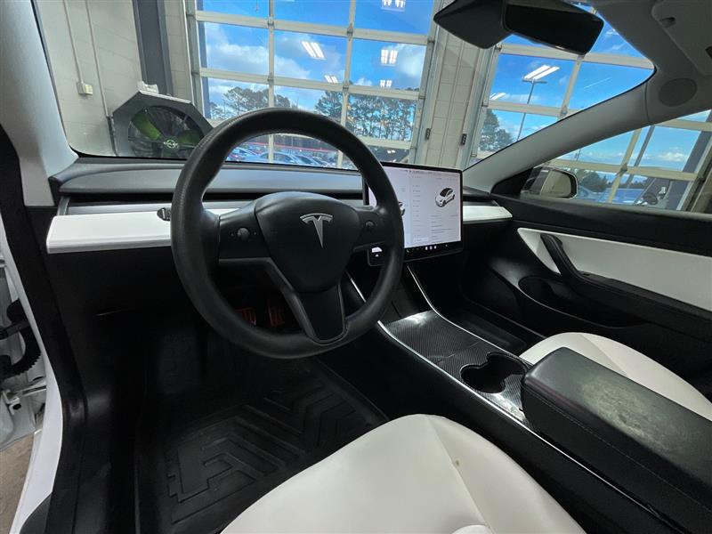 2020 TESLA MODEL 3 Standard Range