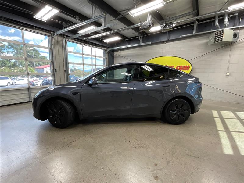 2021 TESLA MODEL Y *NEW HIGH VOLTAGE BATTERY*