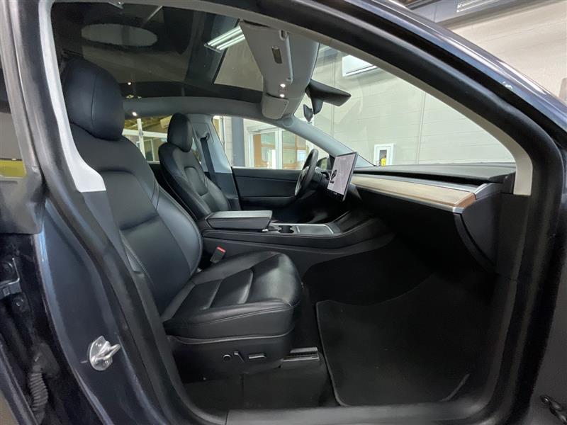 2021 TESLA MODEL Y *NEW HIGH VOLTAGE BATTERY*