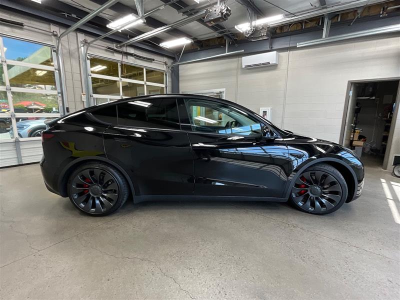 2021 TESLA MODEL Y Performance