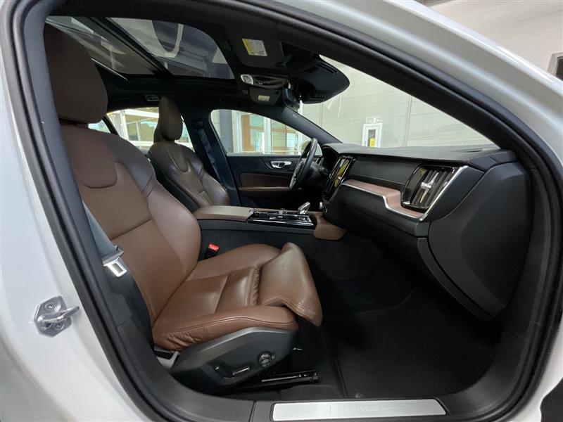 2021 VOLVO S60 INSCRIPTION