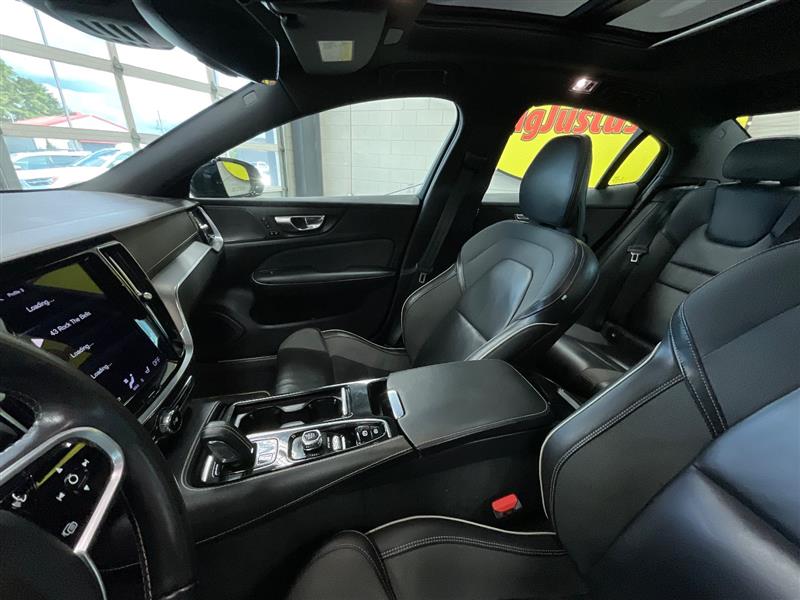 2021 VOLVO S60 R-DESIGN