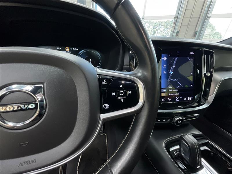 2021 VOLVO S60 R-DESIGN