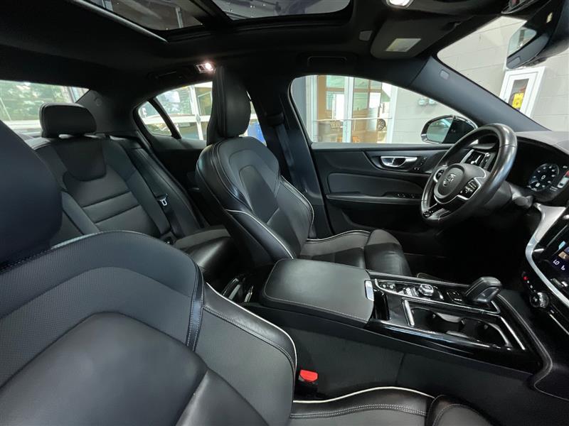 2021 VOLVO S60 R-DESIGN