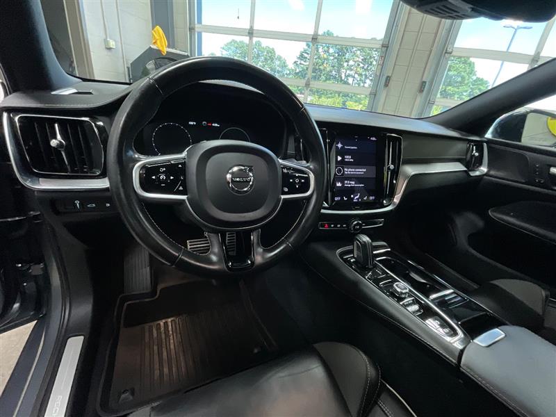 2021 VOLVO S60 R-DESIGN