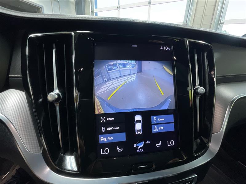 2021 VOLVO S60 R-DESIGN