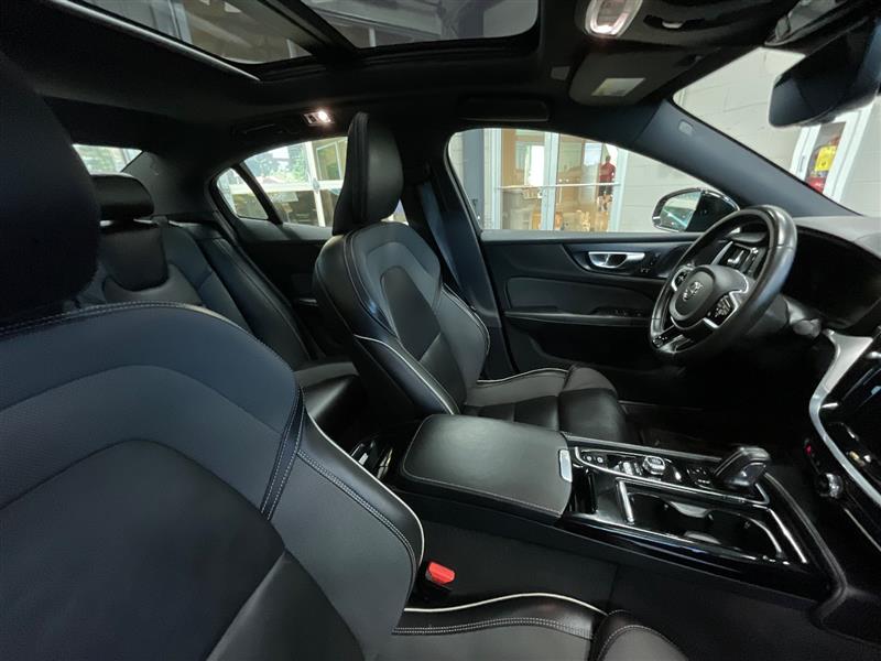 2021 VOLVO S60 R-DESIGN