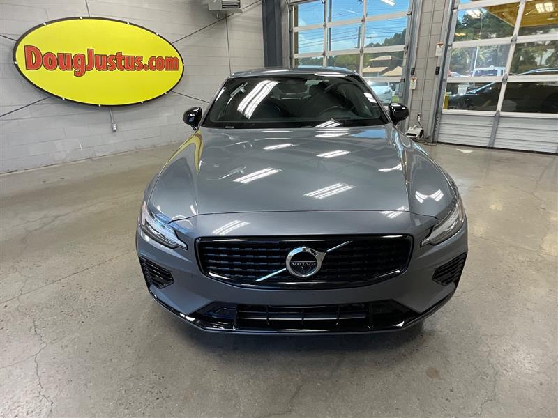 2021 VOLVO S60 R-DESIGN