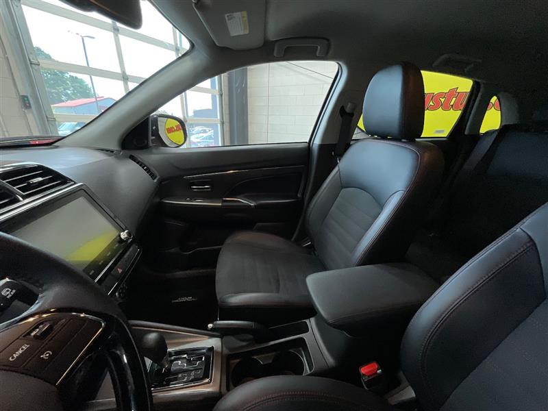 2025 MITSUBISHI OUTLANDER SPORT SE 2.0