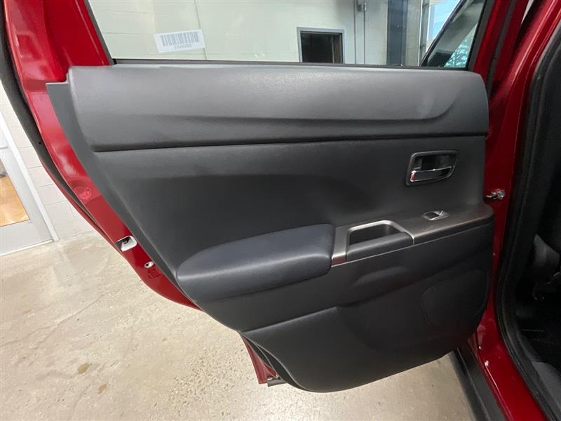 2025 MITSUBISHI OUTLANDER SPORT SE 2.0