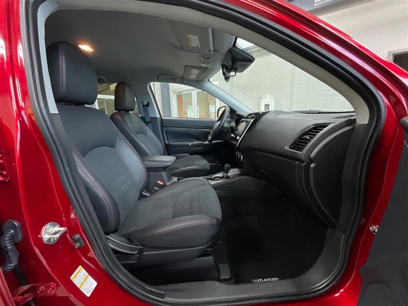 2025 MITSUBISHI OUTLANDER SPORT SE 2.0