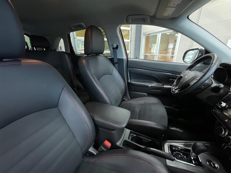 2025 MITSUBISHI OUTLANDER SPORT SE 2.0